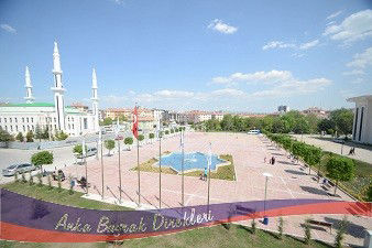 paslanmaz-bayrak-direkleri