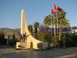 Alanya Atatürk Anıtı